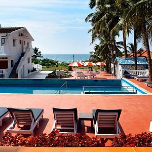 Qees Empire Beach Resort